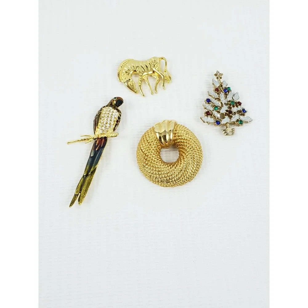 Assorted Yellow Gold Tone Fashion Brooches Jewerly Animal Christmas Tree Bird